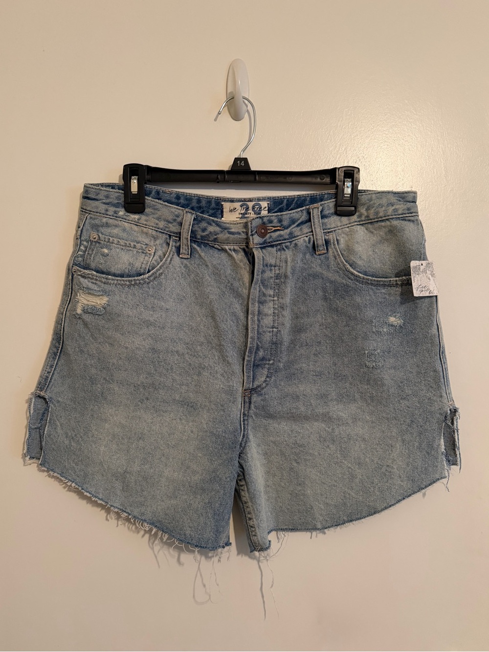 We the Free Light Wash Distressed Denim Shorts Size 29